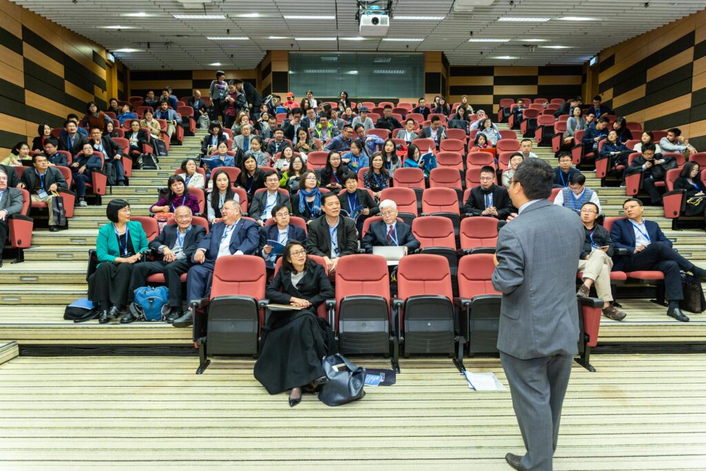 Top Personal Finance Tips to Master Money in 2025