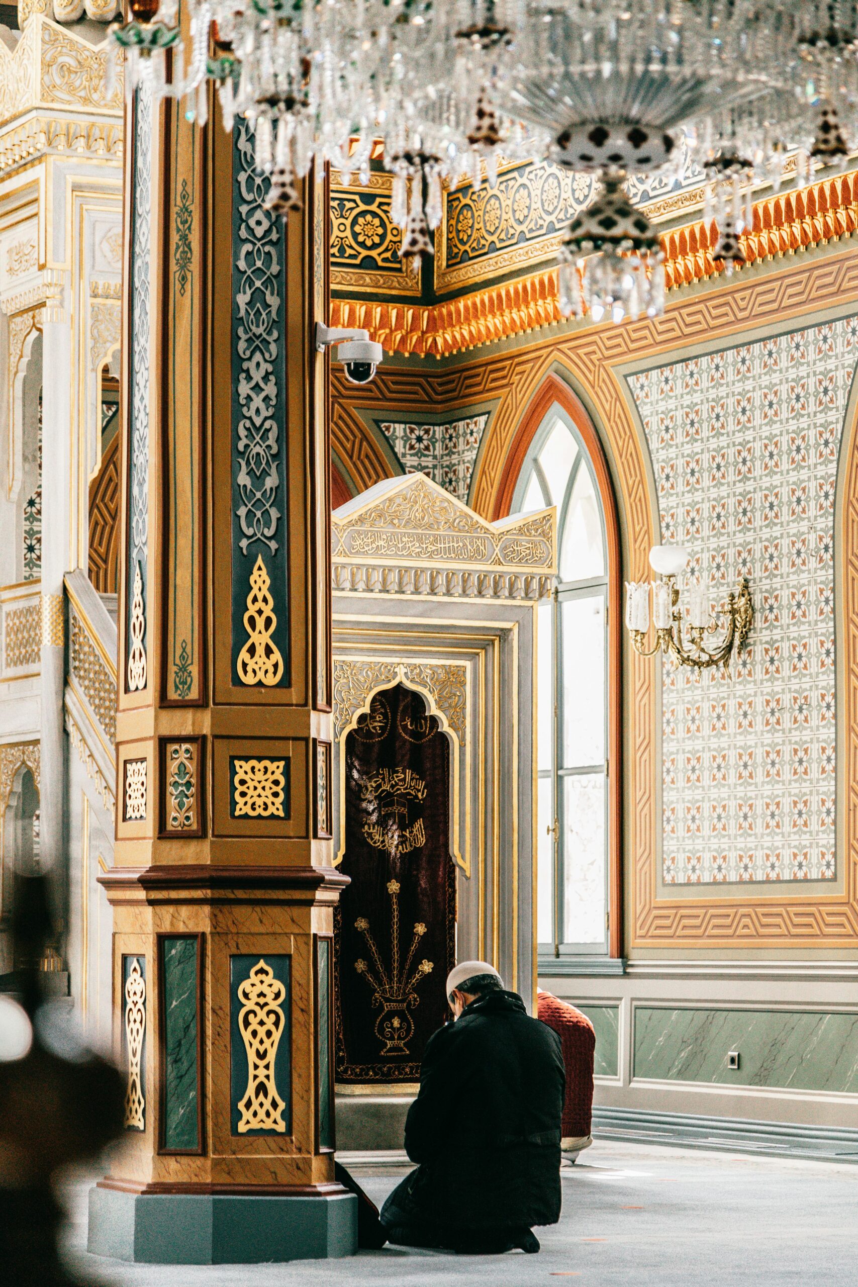 A Muslim peacefully praying in Sujood, symbolizing the healing power of Salah for stress and anxiety relief.